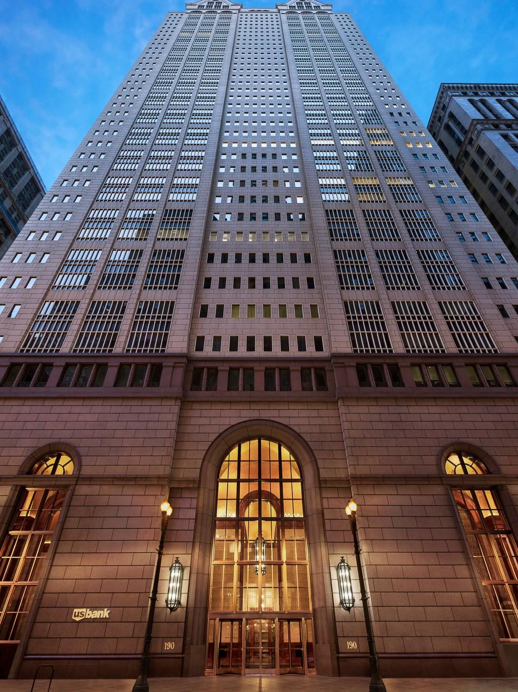 190 South LaSalle from the street